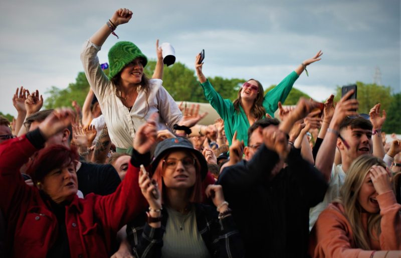 Kasabian live at Neighbourhood Weekender 2022